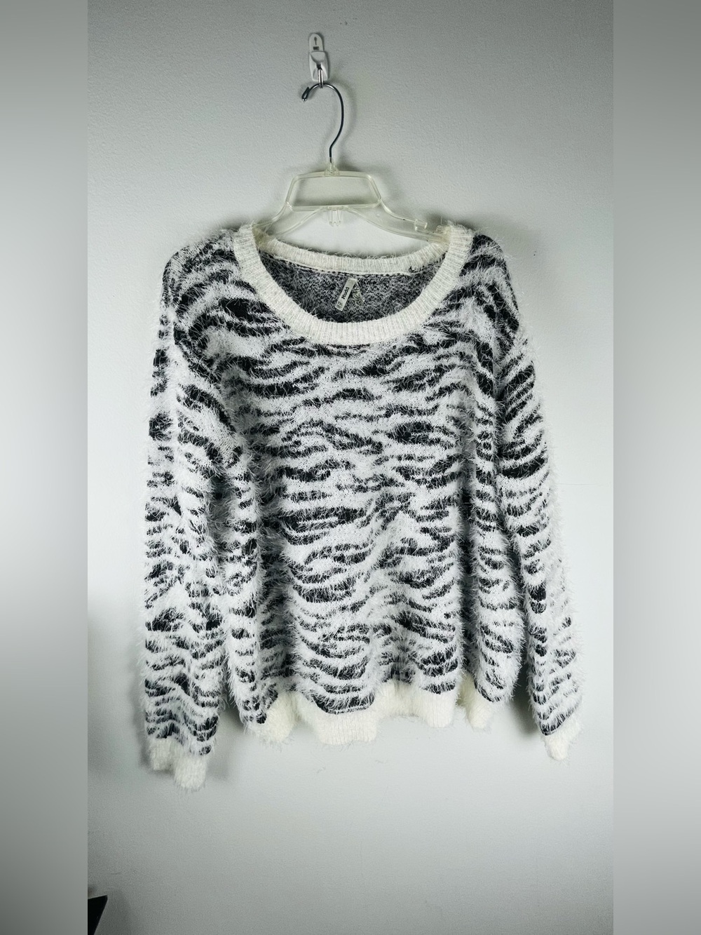 Mudd Black & White Fuzzy Animal-Print Crewneck Sweater